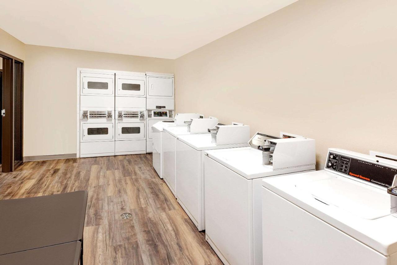 WoodSpring Suites Sioux Falls Extérieur photo